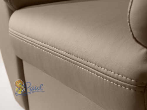 sedačka z kvalitního čalouněného materiálu
